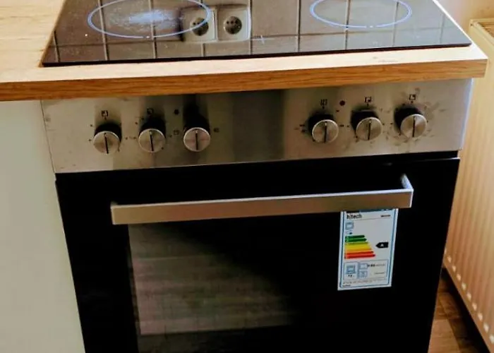 Cozy Spacious Near Halle Hbf With Free Wi-fi Pansiyon Halle (Saale)